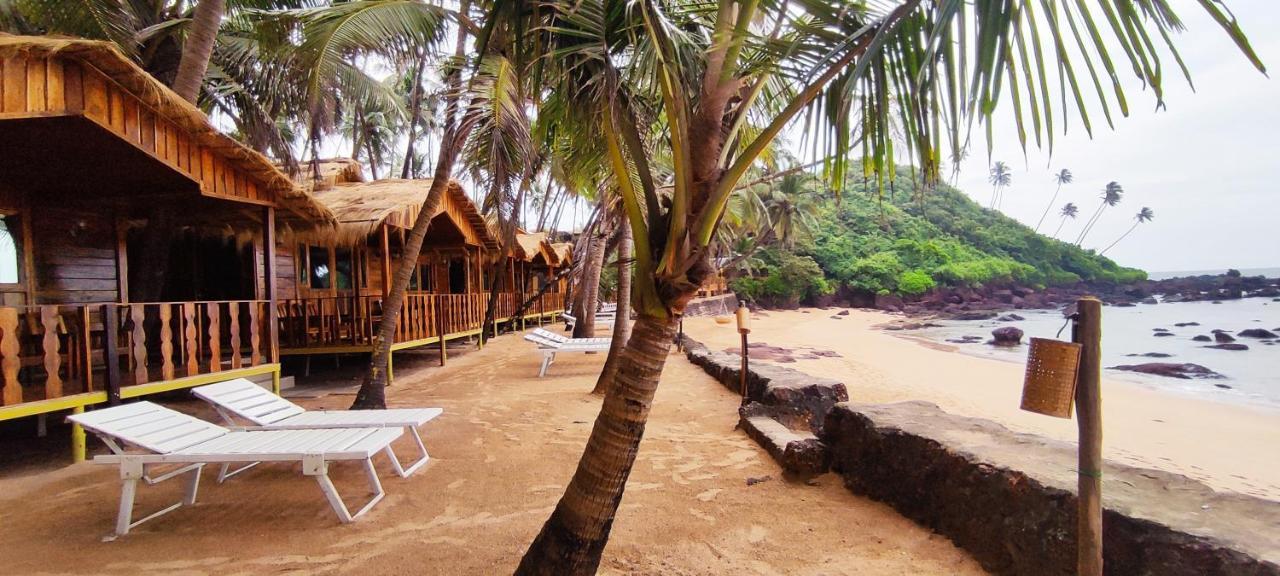 Sea Front Cottages Little Khola Cola Exterior photo